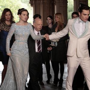 Wallace Shawn, Michelle Trachtenberg, Margaret Colin, Blake Lively, Leighton Meester, Chace Crawford, Ed Westwick, Zuzanna Szadkowski