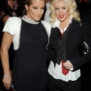 Christina Aguilera, Lisa Marie Presley
