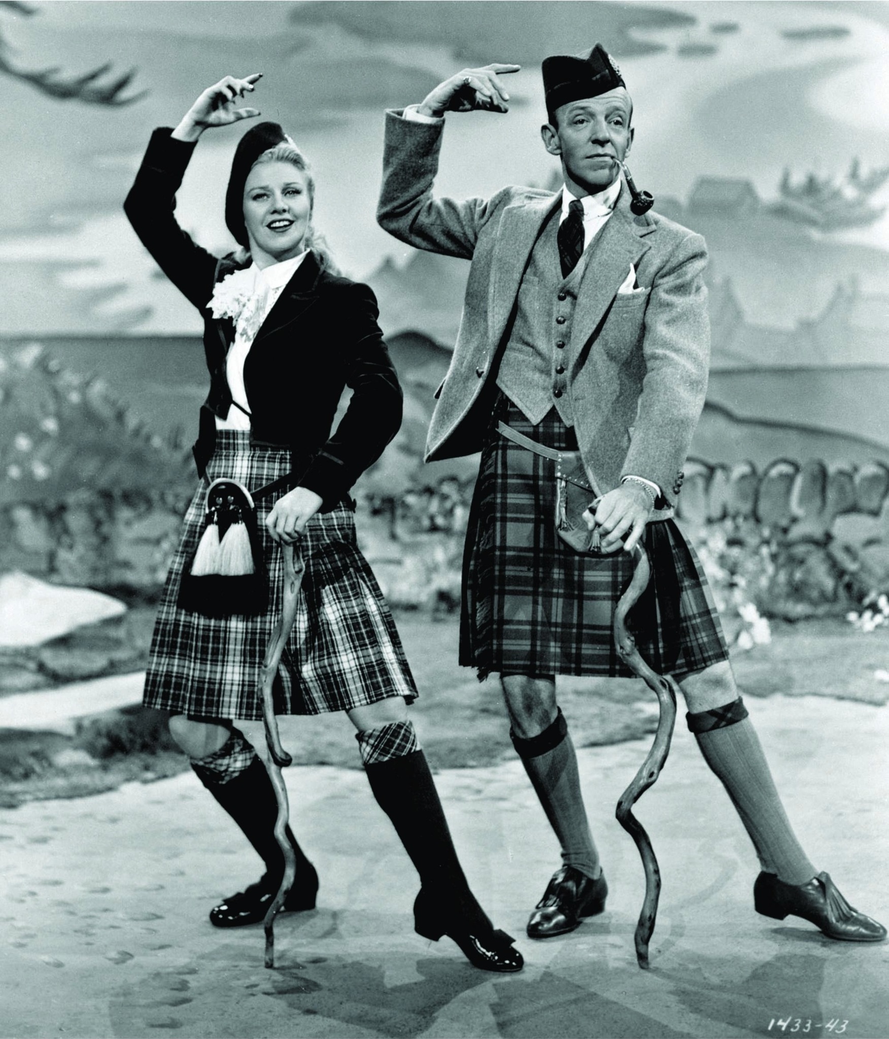Still of Fred Astaire and Ginger Rogers in The Barkleys of Broadway (1949)
