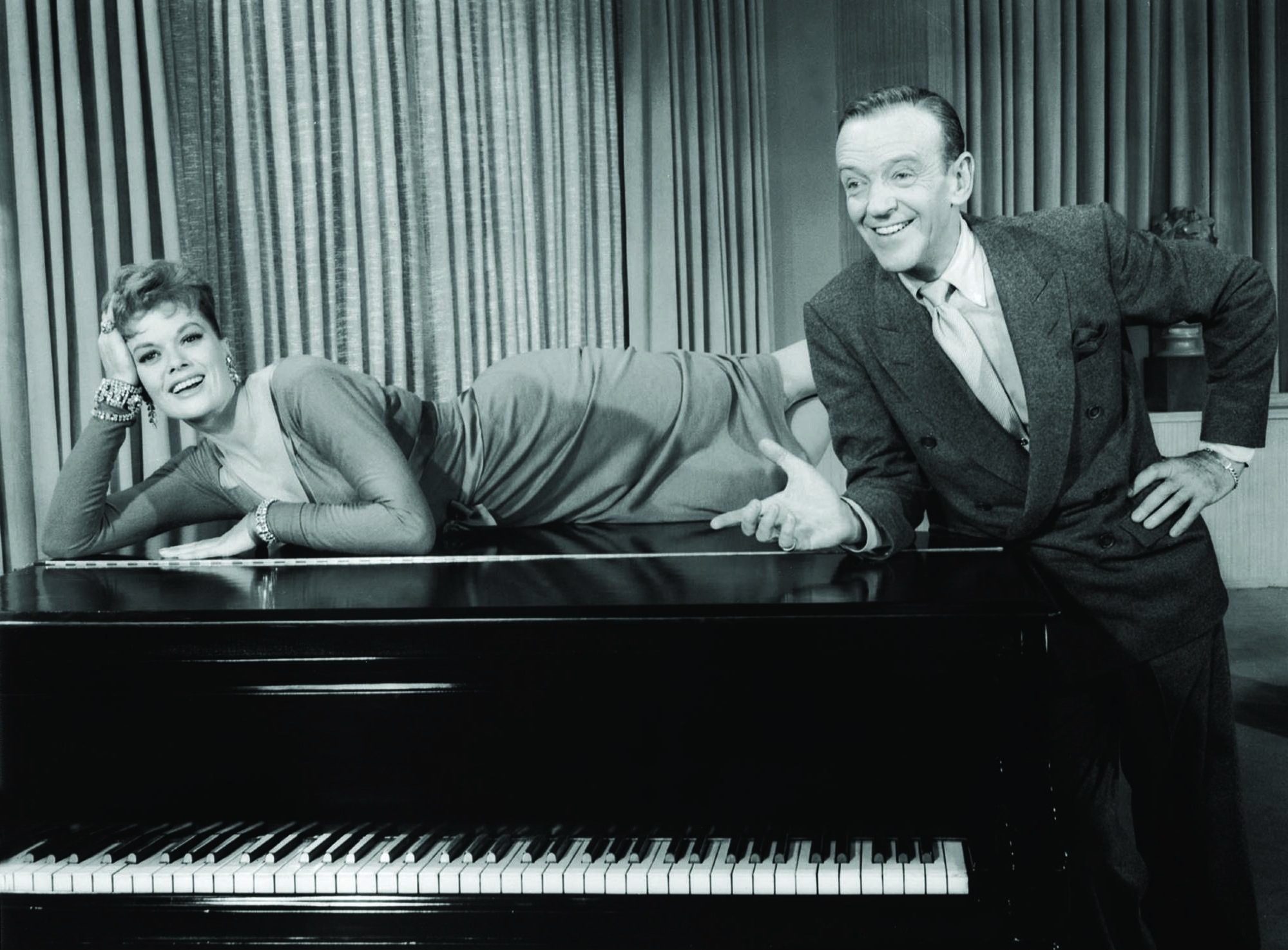 Still of Fred Astaire and Janis Paige in Silk Stockings (1957)