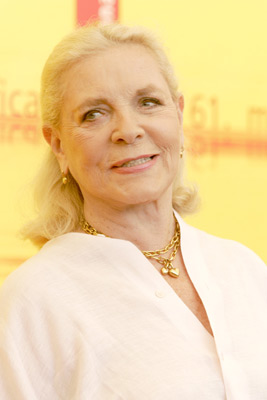 Lauren Bacall at event of Birth (2004)