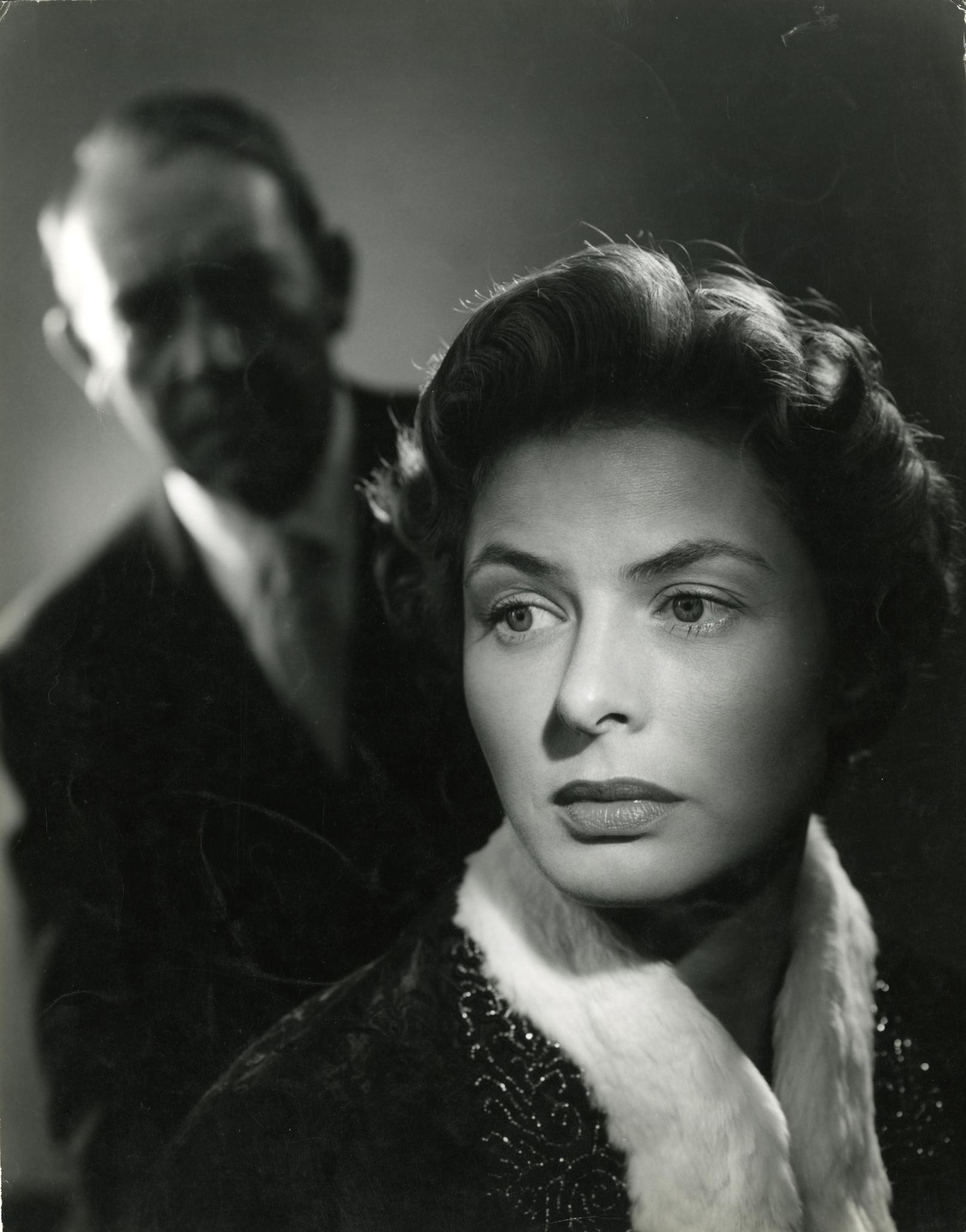 Still of Ingrid Bergman and Mathias Wieman in Non credo più all'amore (La paura) (1954)