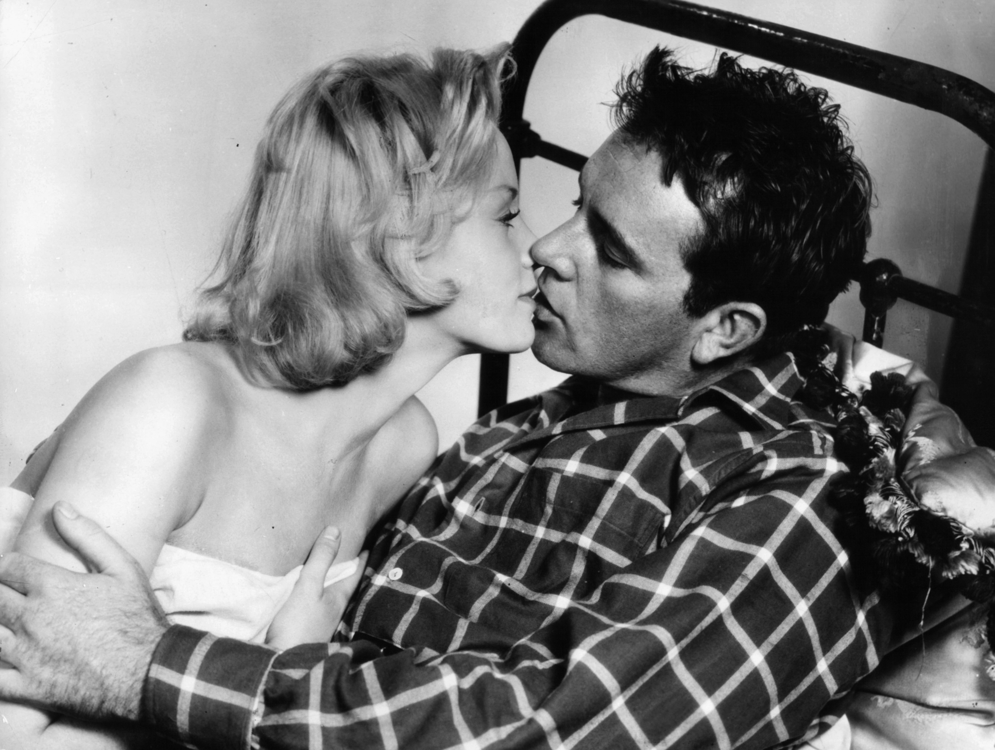 Still of Richard Burton and Mary Ure in Look Back in Anger (1959)