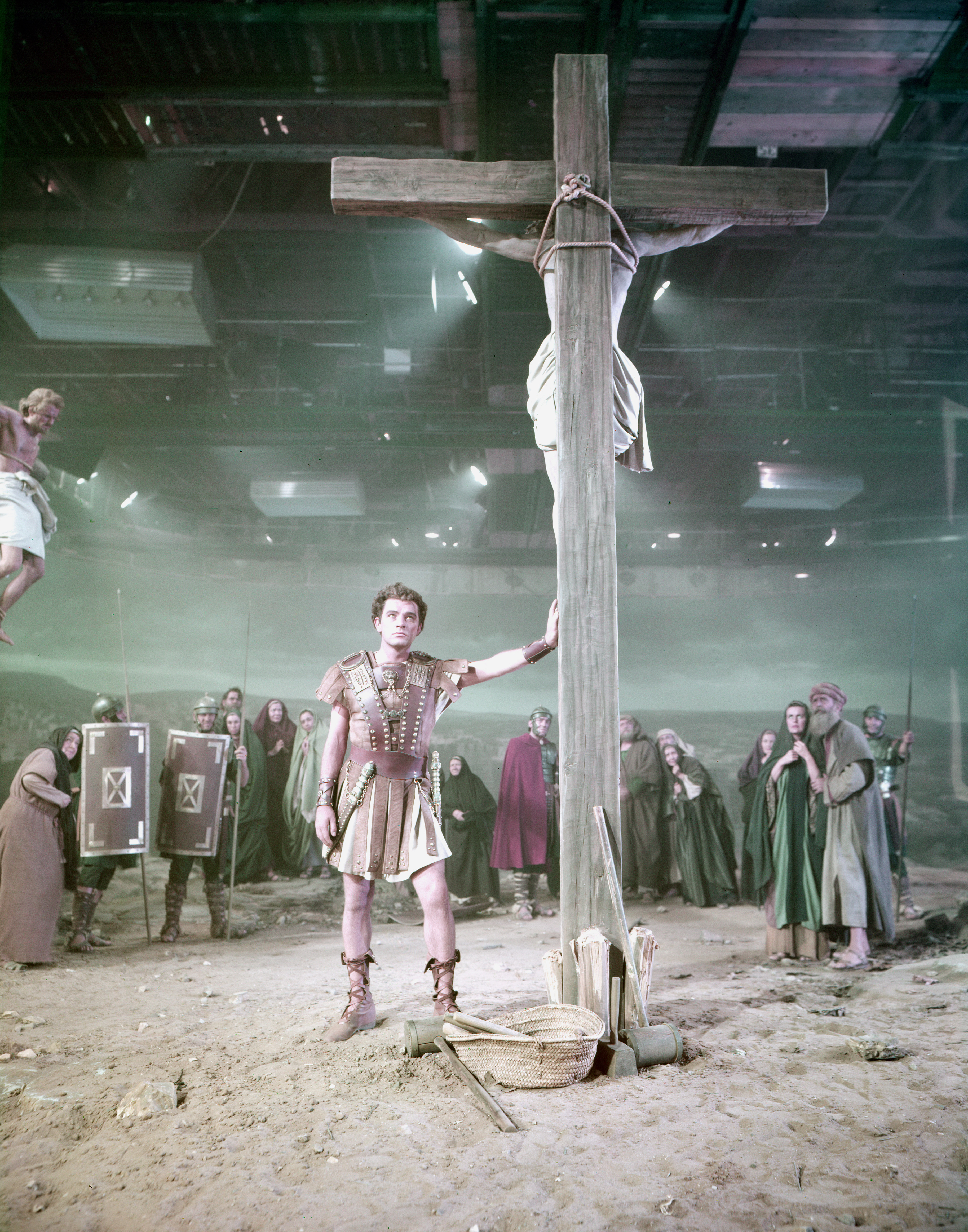 Still of Richard Burton in The Robe (1953)