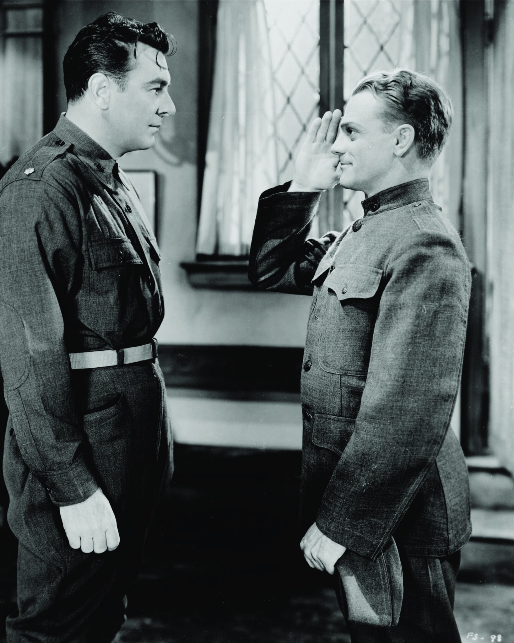 Still of James Cagney in The Fighting 69th (1940)