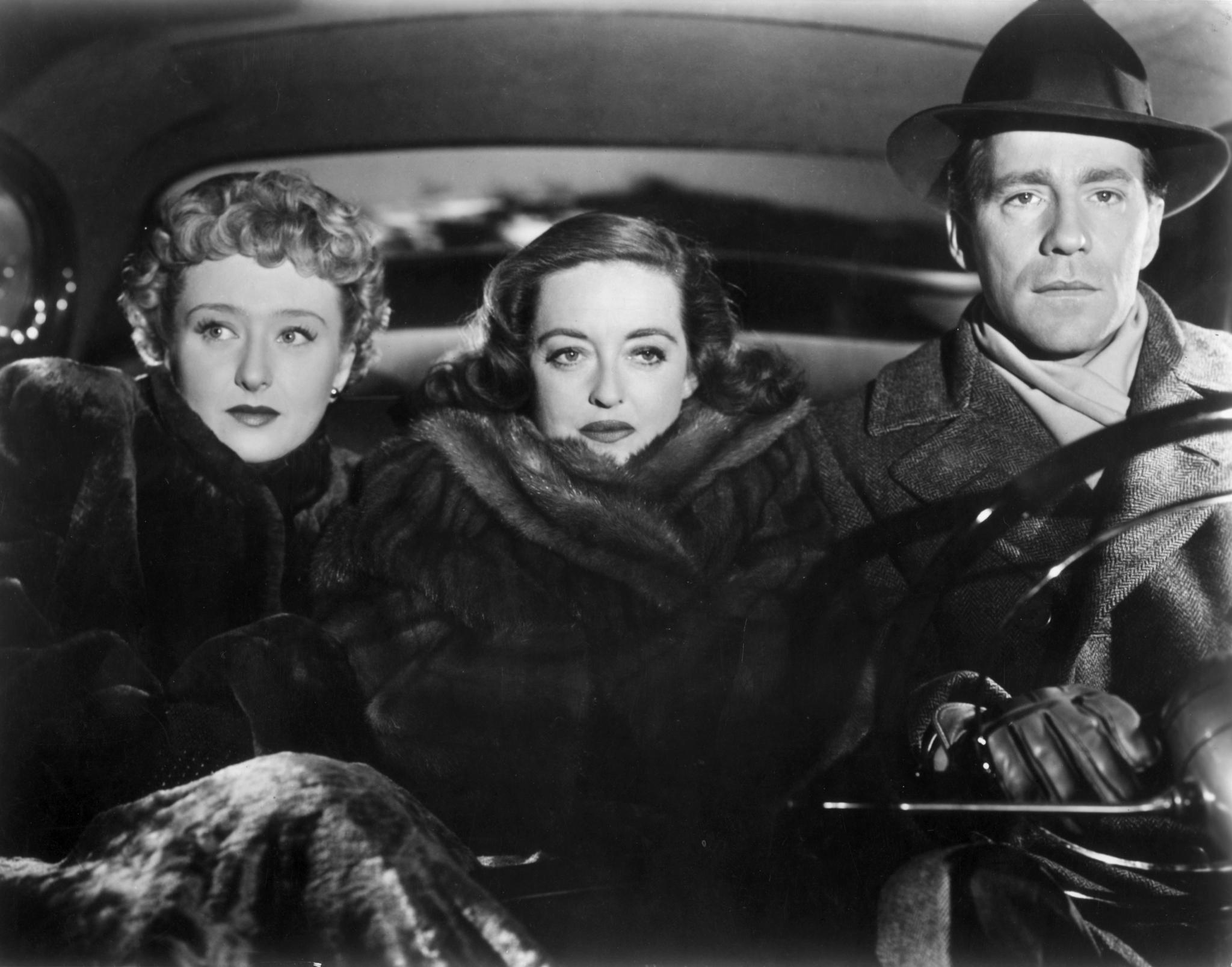Bette Davis, Celeste Holm and Hugh Marlowe at event of All About Eve (1950)
