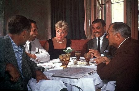 Clark Gable, Doris Day, Martin Melcher, WM Perlberg, at Lucy's Mexican Restaurant,