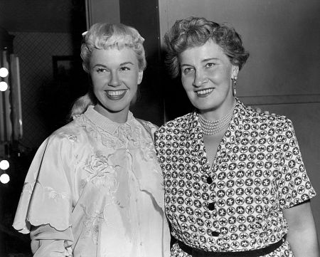 Doris Day And her mother Alma Kappelhoff on the set of 