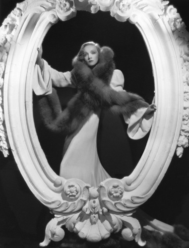 Marlene Dietrich circa 1935