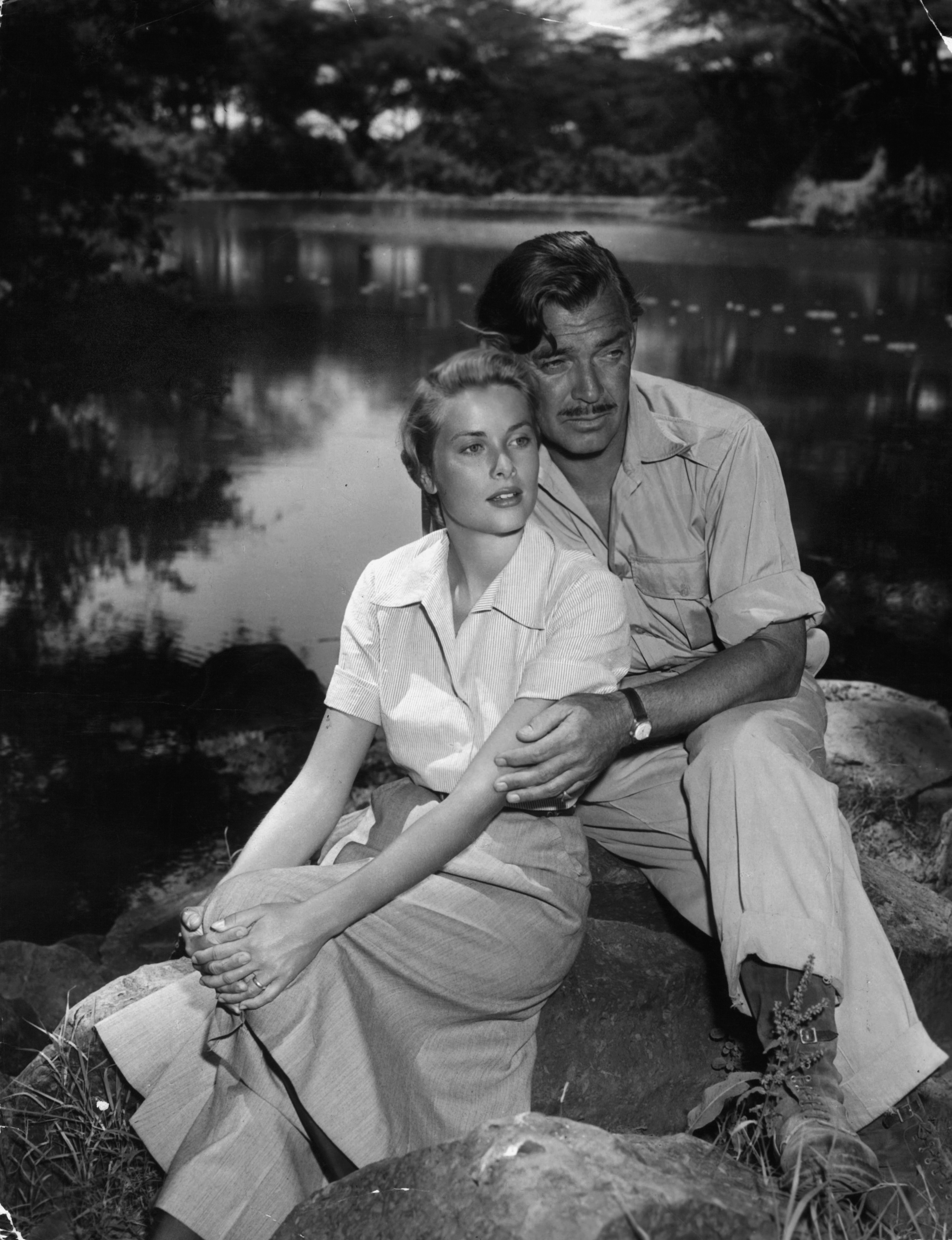 Still of Clark Gable and Grace Kelly in Mogambo (1953)