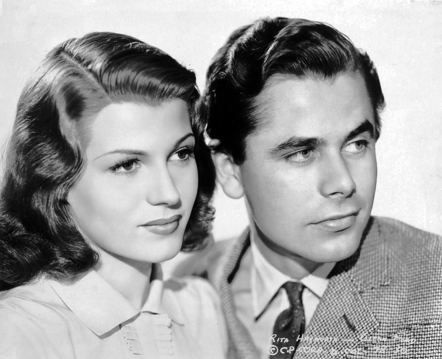 Still of Rita Hayworth and Glenn Ford in The Lady in Question (1940)