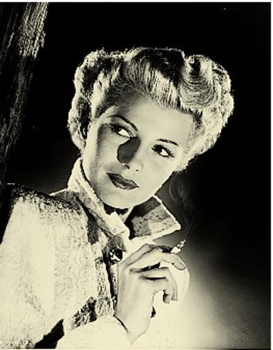 Still of Rita Hayworth in The Lady from Shanghai (1947)