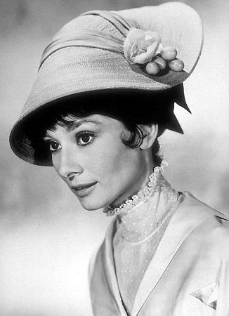 33-1020 Audrey Hepburn Publicity portrait for 