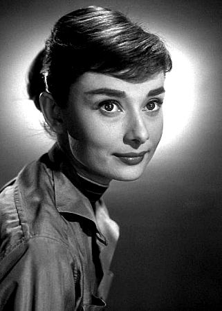 33-2294 Audrey Hepburn C. 1957