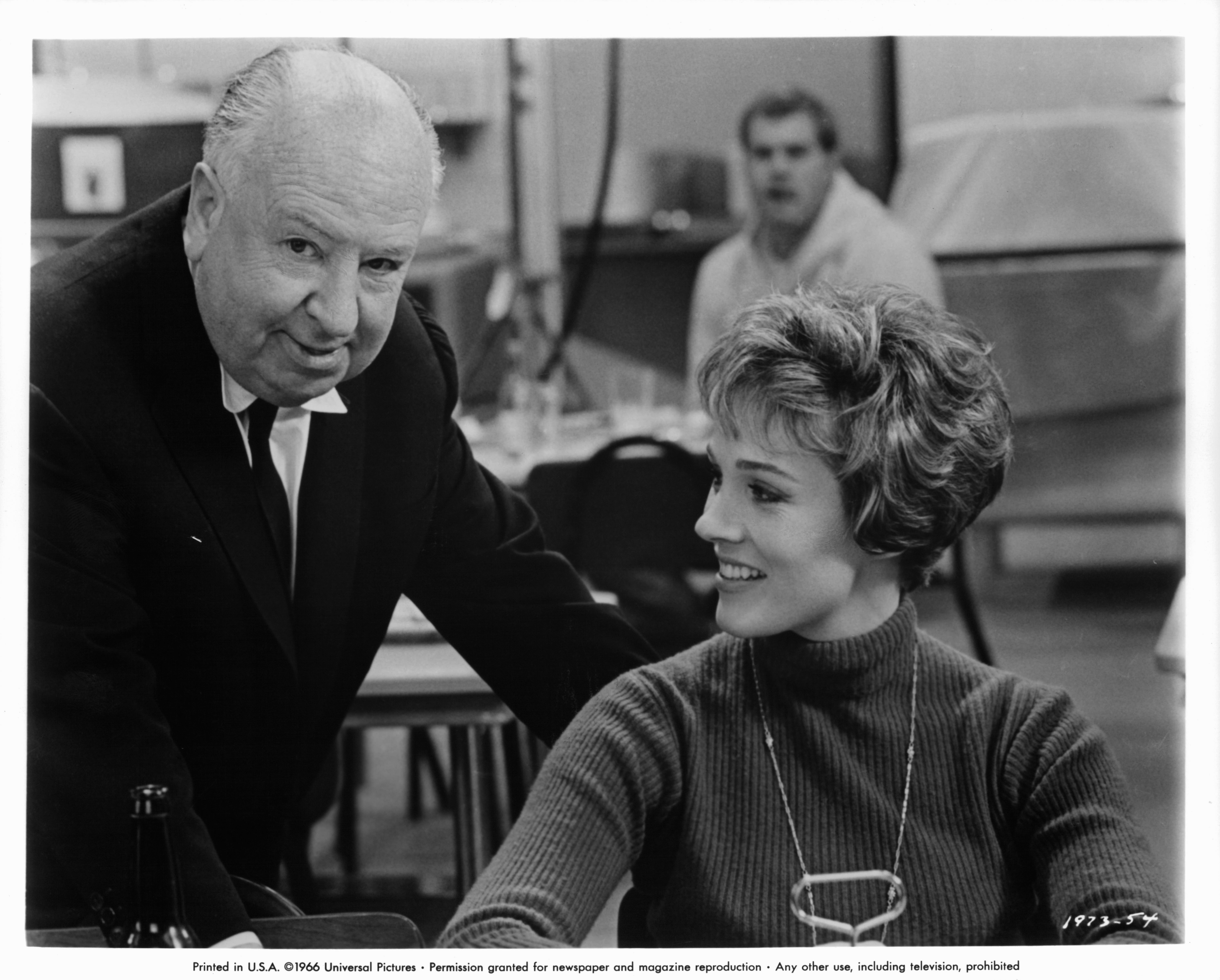 Still of Alfred Hitchcock and Julie Andrews in Torn Curtain (1966)
