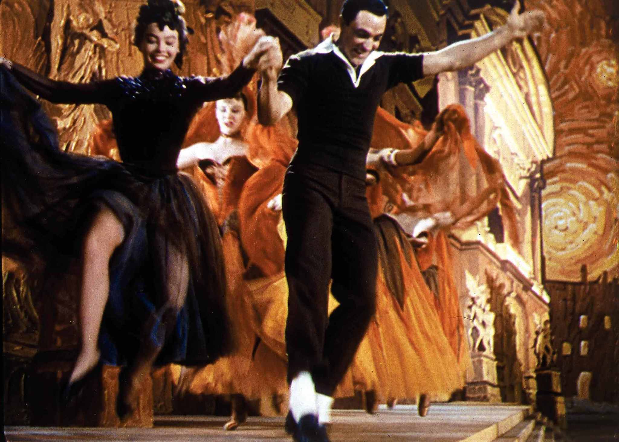 Still of Gene Kelly and Leslie Caron in An American in Paris (1951)