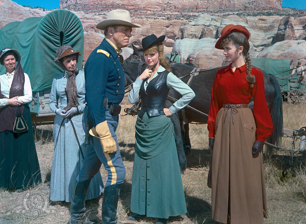 Still of Burt Lancaster, Lee Remick and Pamela Tiffin in The Hallelujah Trail (1965)