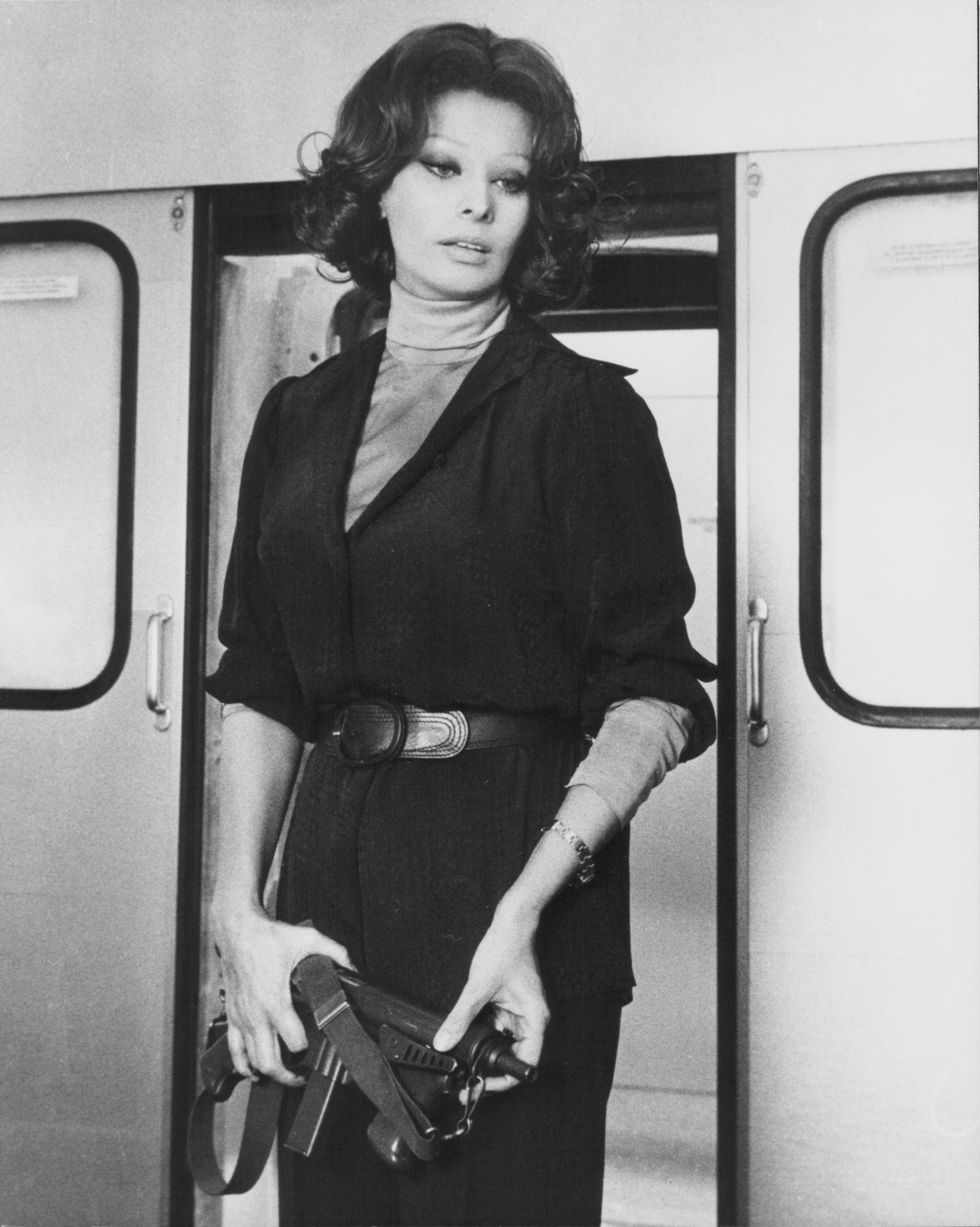 Still of Sophia Loren in The Cassandra Crossing (1976)