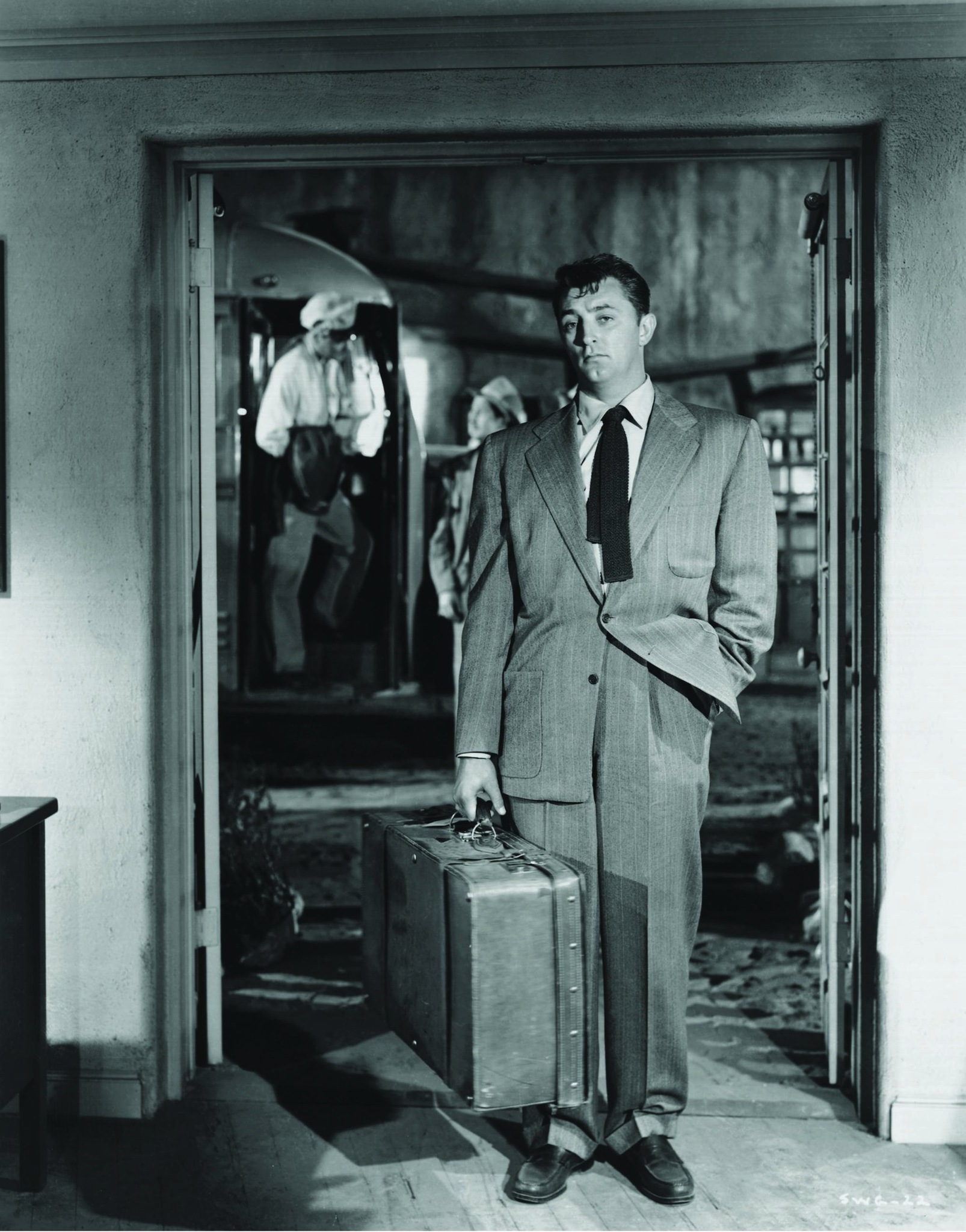 Still of Robert Mitchum in His Kind of Woman (1951)