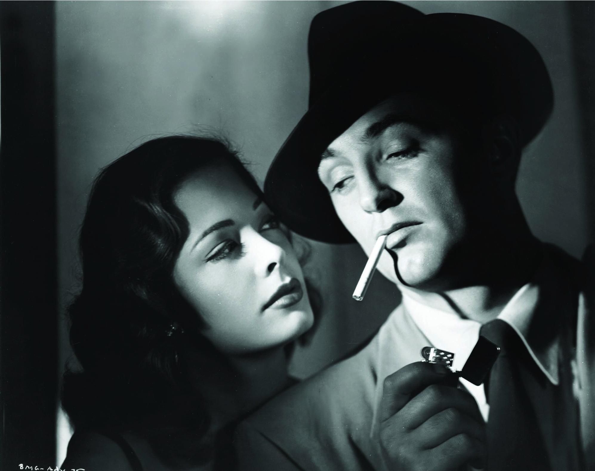 Still of Robert Mitchum and Jane Greer in Out of the Past (1947)