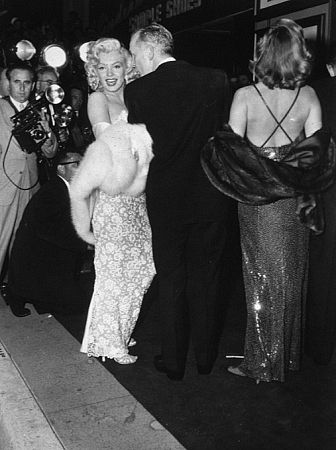M.Monroe at premiere of 