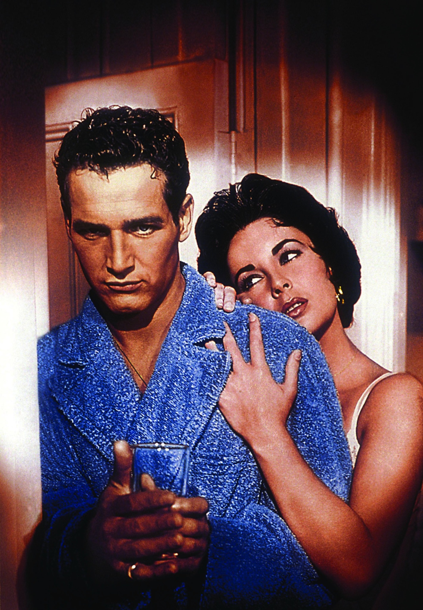 Still of Paul Newman and Elizabeth Taylor in Cat on a Hot Tin Roof (1958)