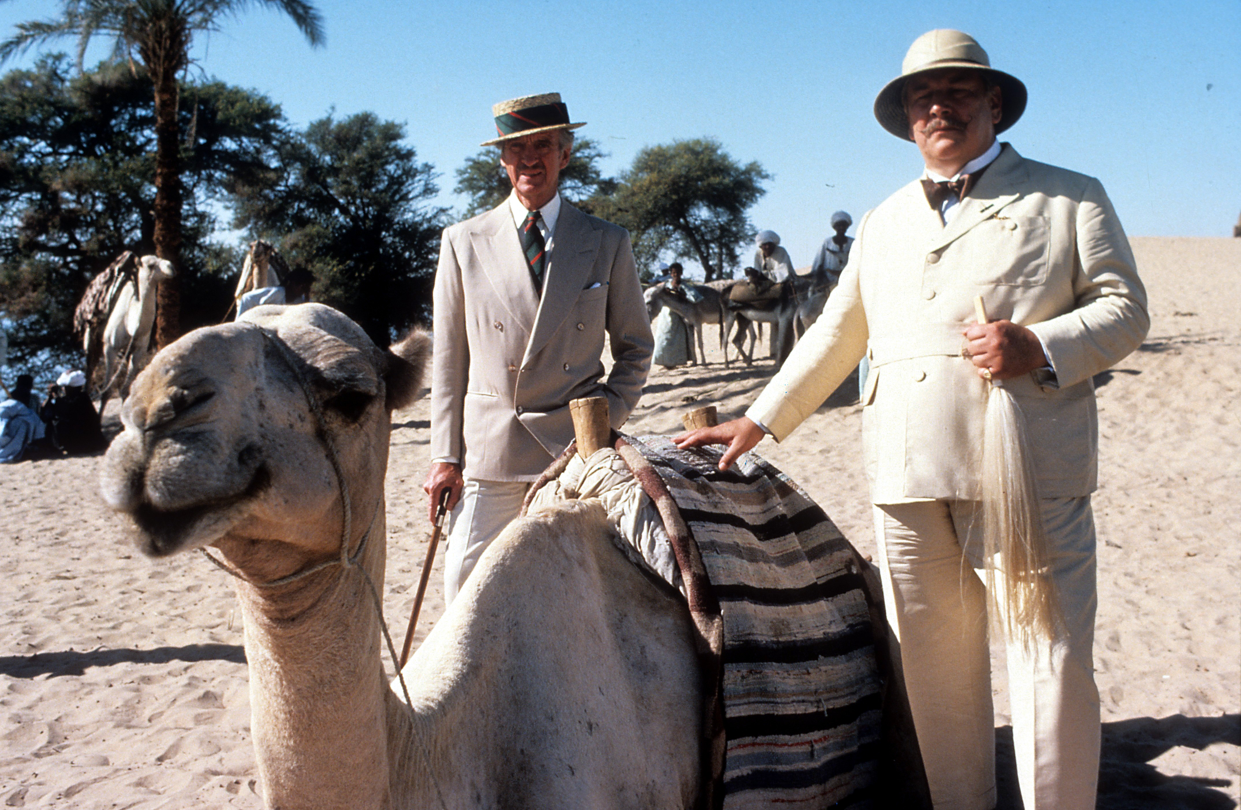Still of David Niven and Peter Ustinov in Death on the Nile (1978)