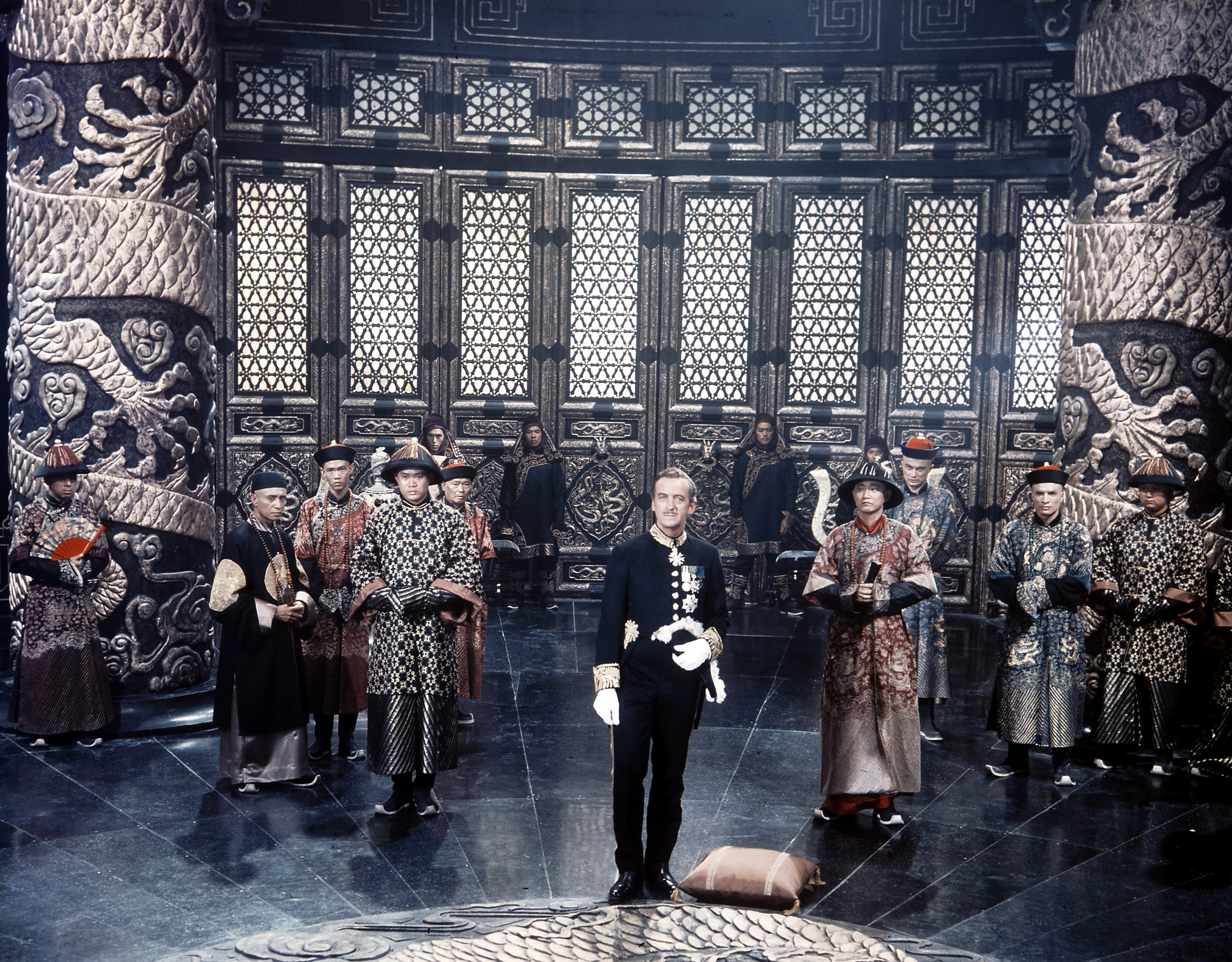 Still of David Niven in 55 Days at Peking (1963)