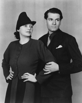 Laurence Olivier and Katharine Cornell in the Broadway production of 