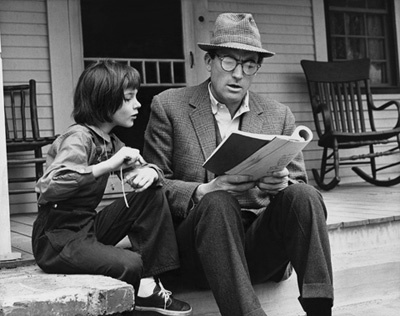 Gregory Peck and Mary Badham in Nezudyk strazdo giesmininko (1962)