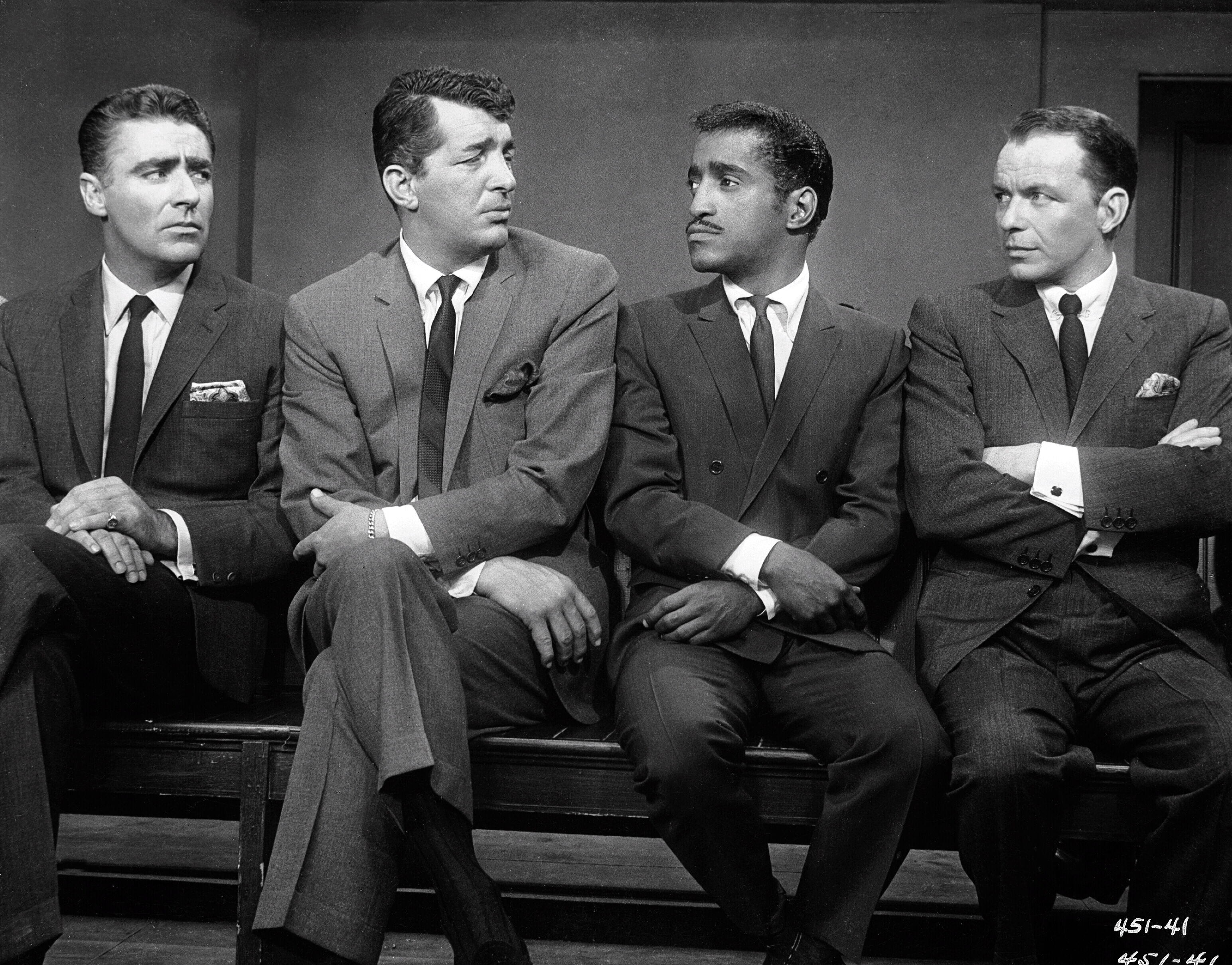 Still of Frank Sinatra, Dean Martin, Sammy Davis Jr. and Peter Lawford in Ocean's Eleven (1960)