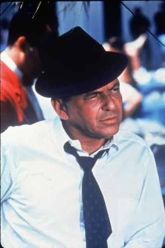 Still of Frank Sinatra in Von Ryan's Express (1965)