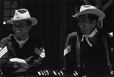 Frank Sinatra and Dean Martin in Sergeants 3 (1962)