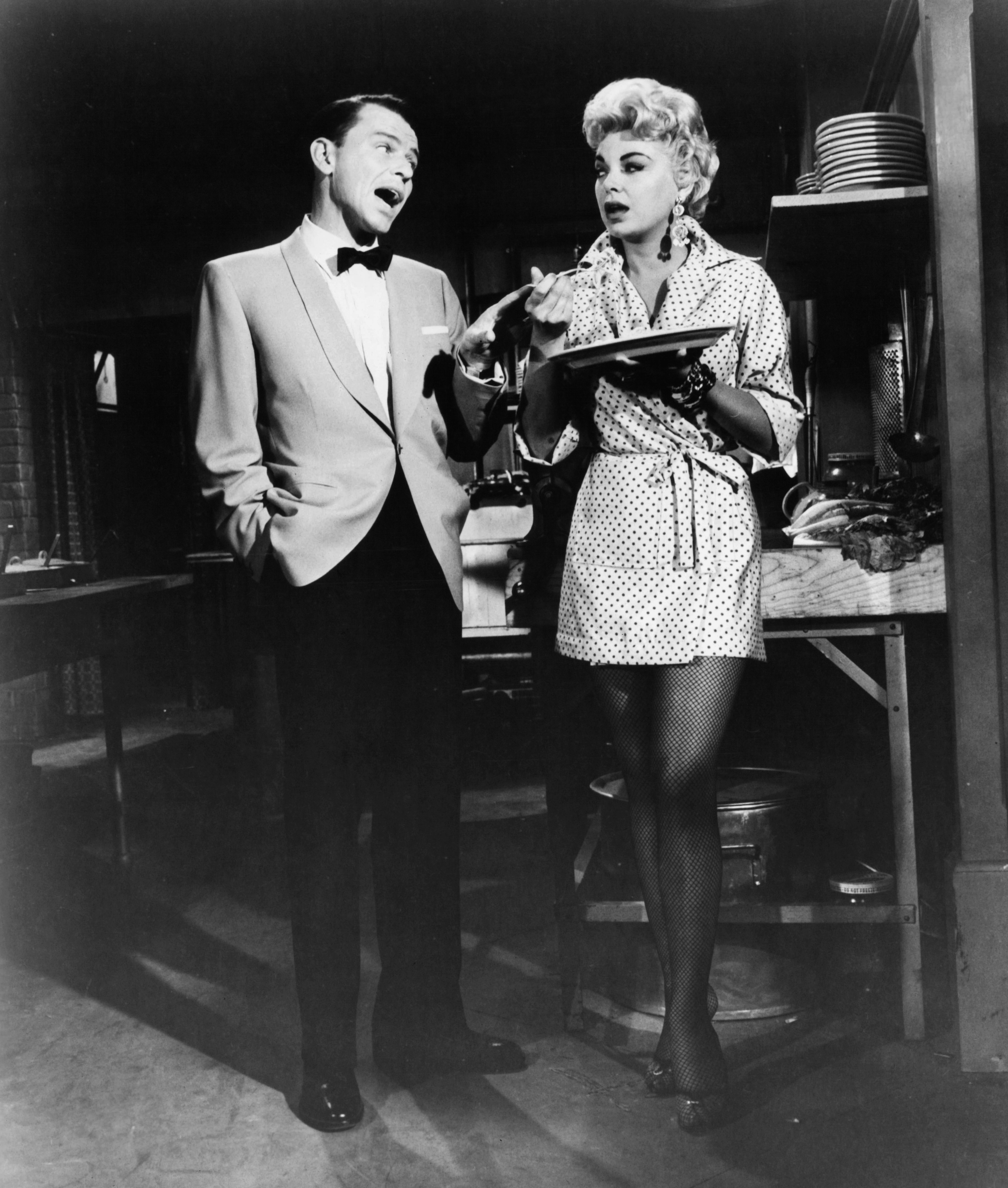 Still of Frank Sinatra and Barbara Nichols in Pal Joey (1957)
