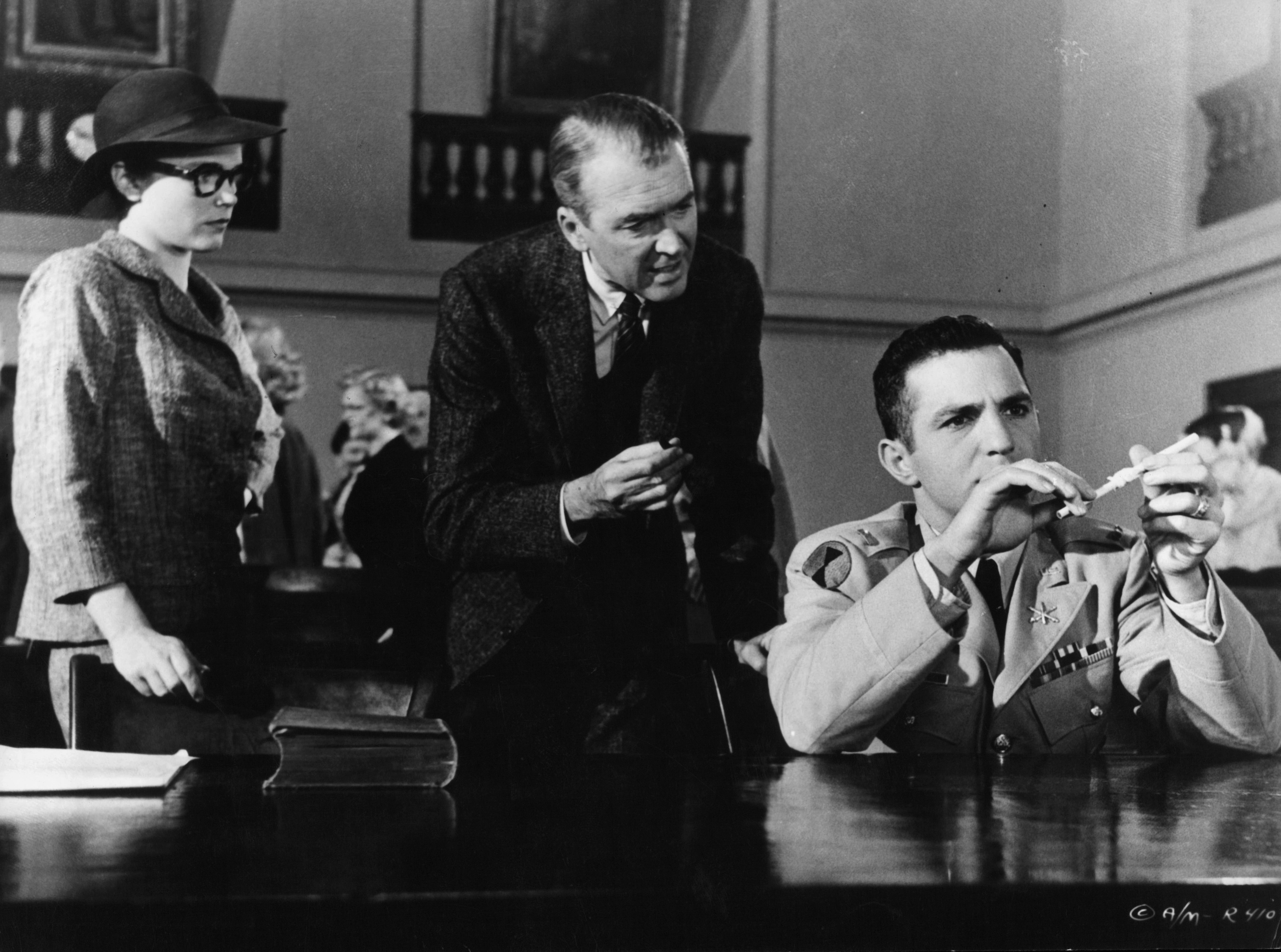 Still of James Stewart, Ben Gazzara and Lee Remick in Anatomy of a Murder (1959)