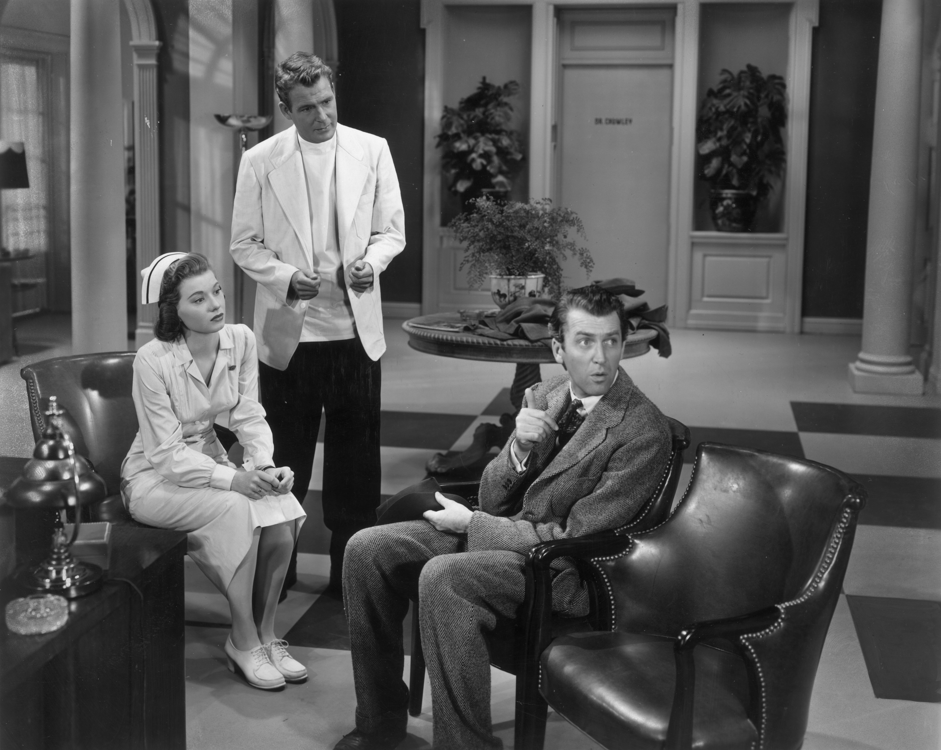 Still of James Stewart, Peggy Dow and Charles Drake in Harvey (1950)
