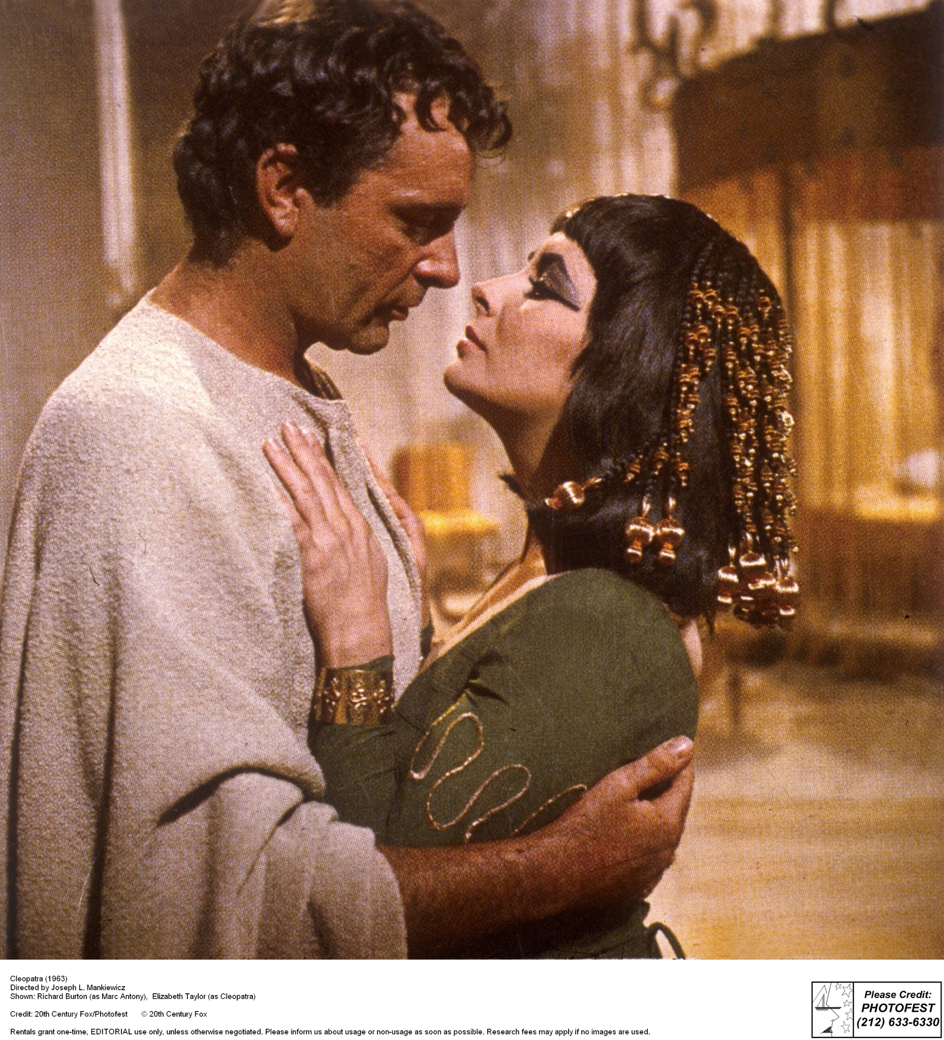 Still of Richard Burton and Elizabeth Taylor in Cleopatra (1963)