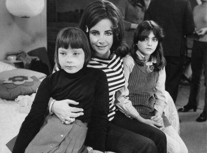 Elizabeth Taylor with children Maria Burton & Liza Todd C. 1968