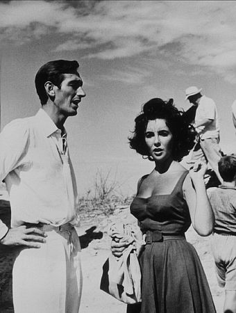 Elizabeth Taylor on location for 