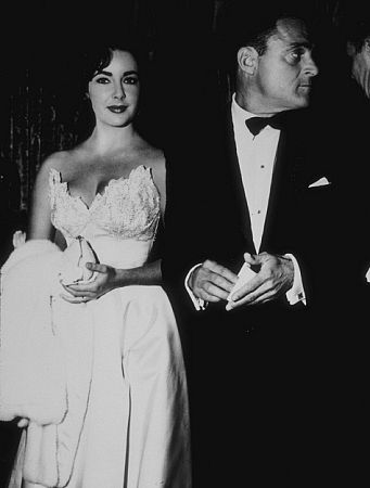 Elizabeth Taylor with her third husband Mike Todd C. 1957