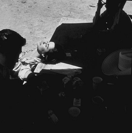 Elizabeth Taylor and Rock Hudson on the set of 