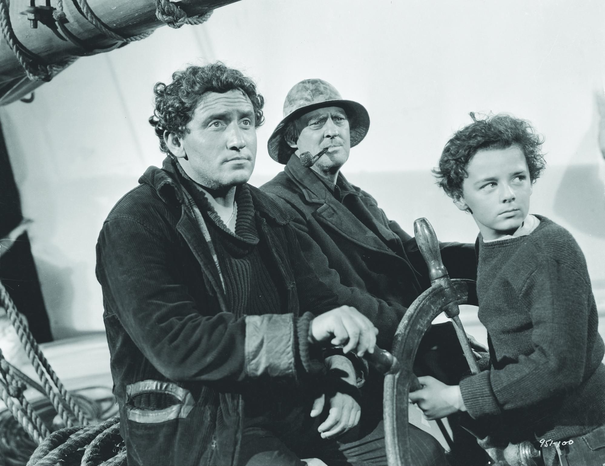Still of Spencer Tracy, Lionel Barrymore and Freddie Bartholomew in Captains Courageous (1937)
