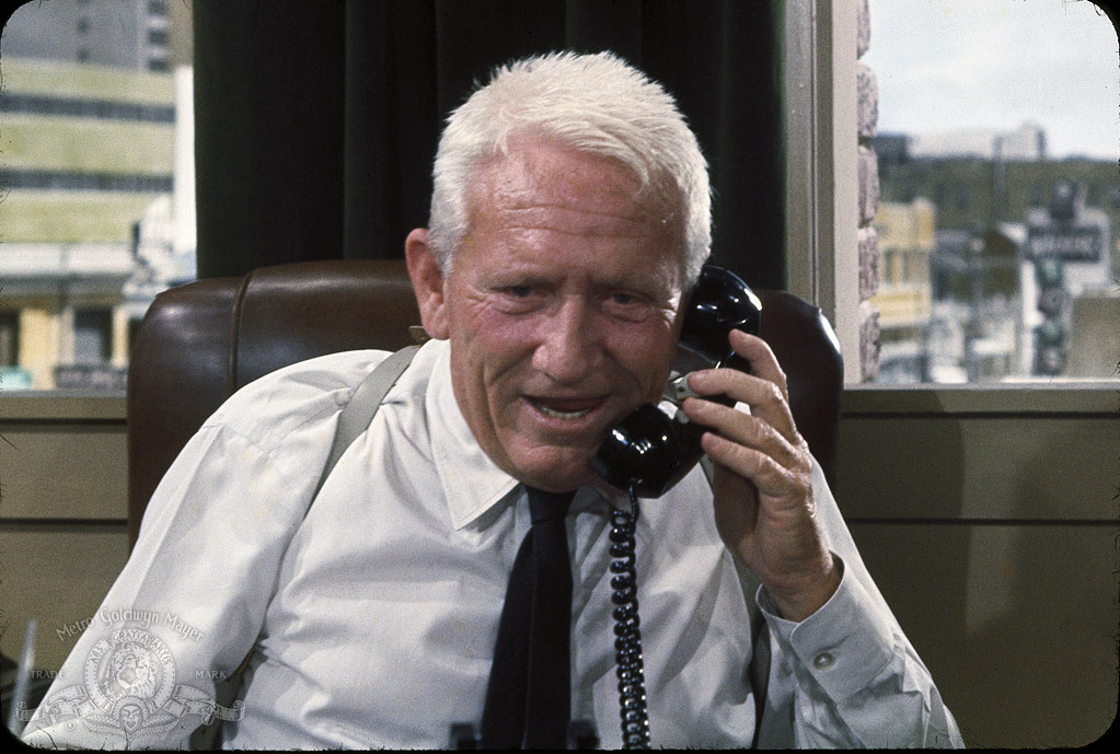 Still of Spencer Tracy in It's a Mad, Mad, Mad, Mad World (1963)