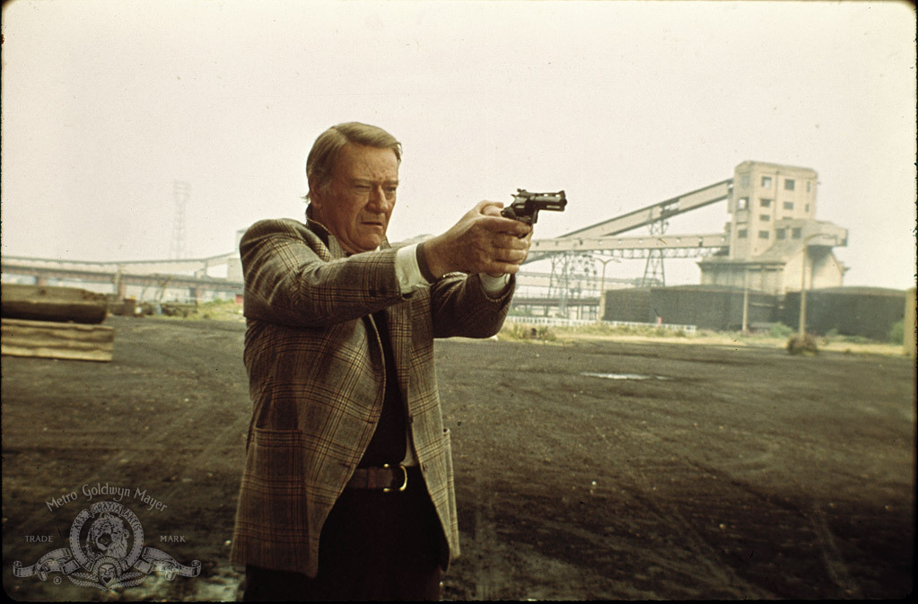 Still of John Wayne in Brannigan (1975)
