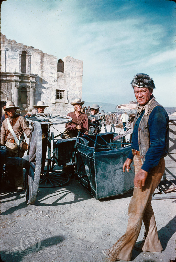 Still of John Wayne in The Alamo (1960)