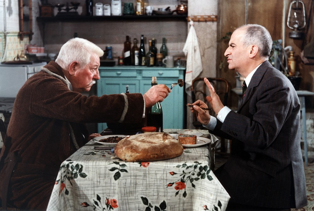 Still of Louis de Funès and Jean Gabin in The Tattoo (1968)
