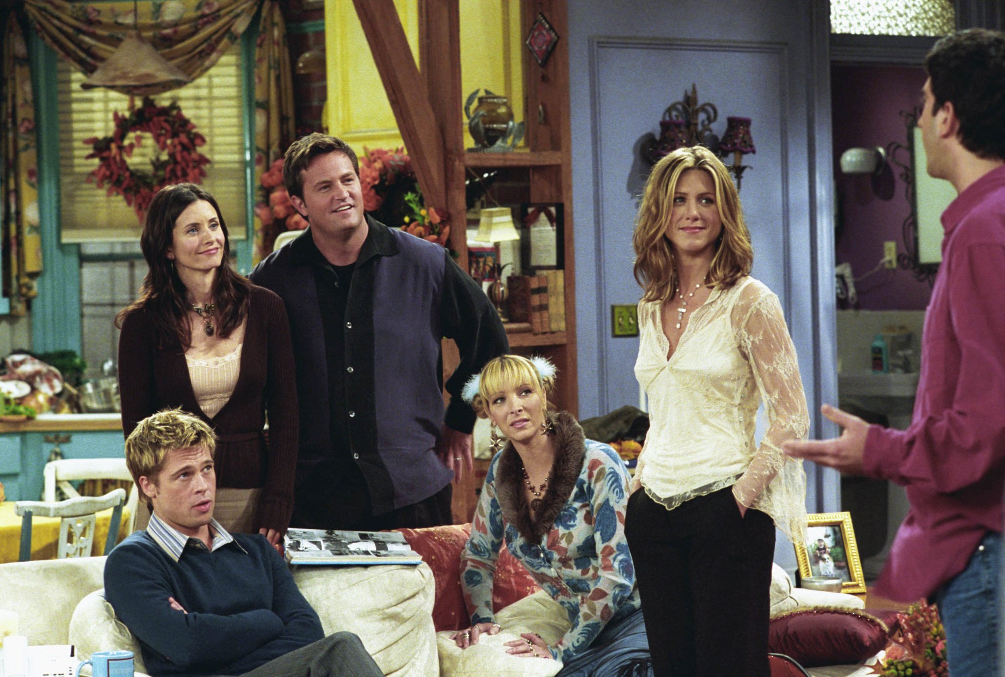 Still of Brad Pitt, Jennifer Aniston, Courteney Cox, Lisa Kudrow, Matthew Perry and David Schwimmer in Draugai (1994)