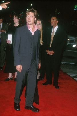 Brad Pitt and Jennifer Aniston at event of Kovos klubas (1999)