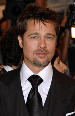 Brad Pitt at event of Perskaityk ir sudegink (2008)