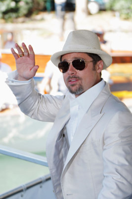 Brad Pitt at event of Perskaityk ir sudegink (2008)